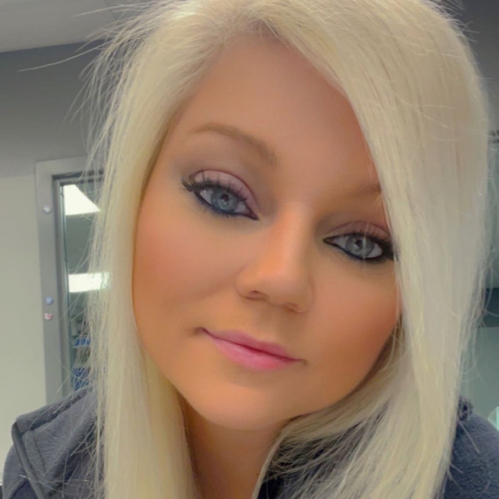 Meet your Posher, Teresa